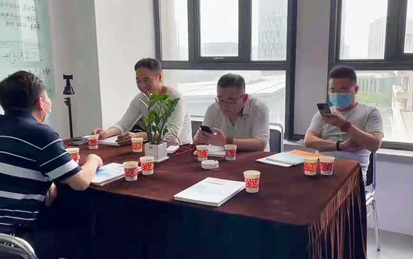 糖心官网在线观看来访考察团.png